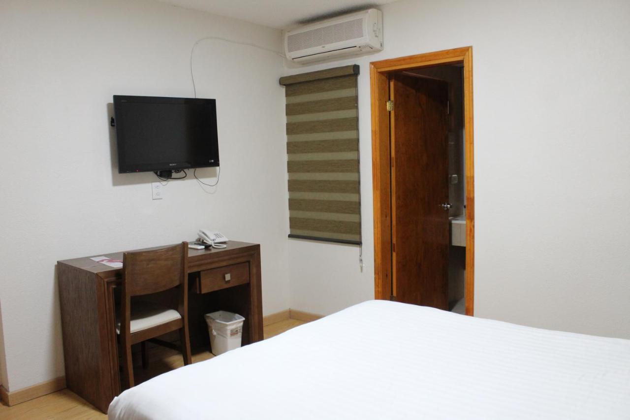 Hotel Adriana Hidalgo del Parral Extérieur photo